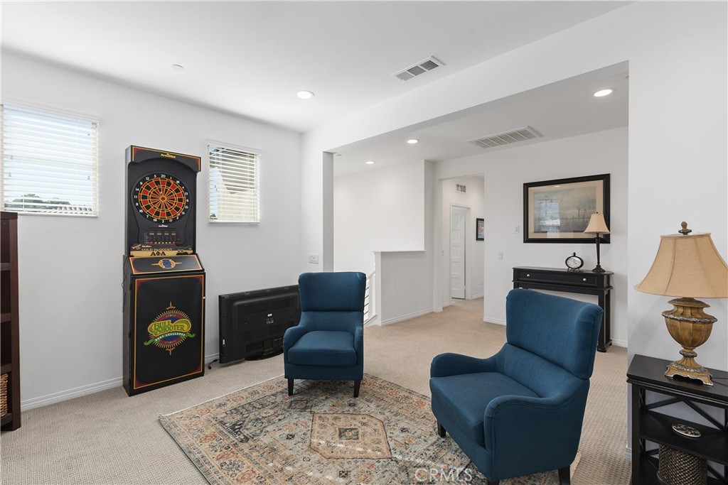 4233 Powell Way Unit: 101