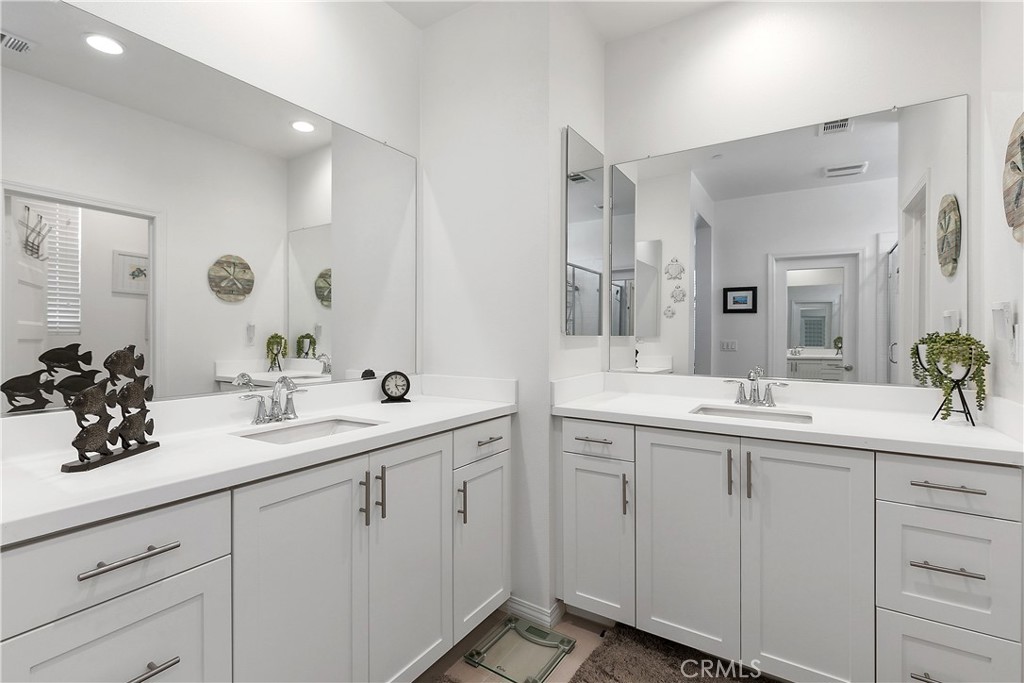 4233 Powell Way Unit: 101