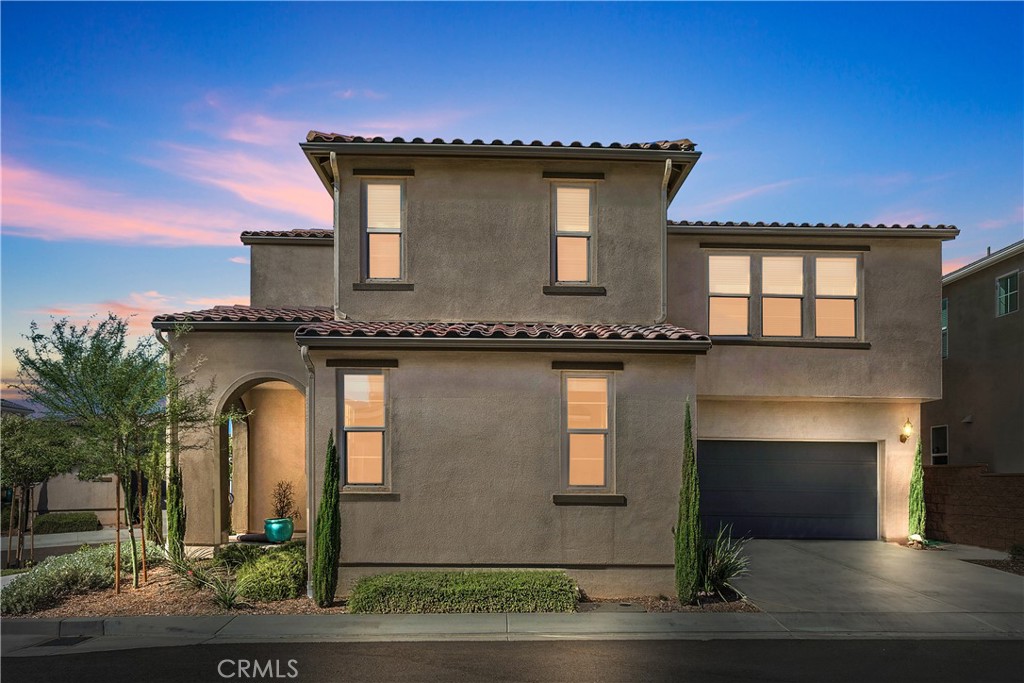 4233 Powell Way Unit: 101