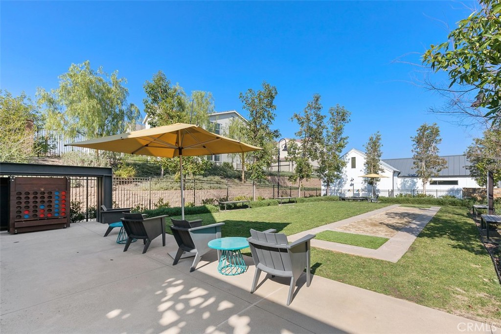 4233 Powell Way Unit: 101