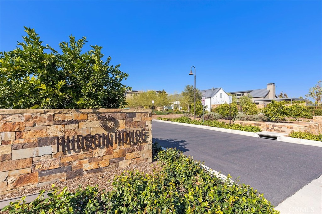 4233 Powell Way Unit: 101