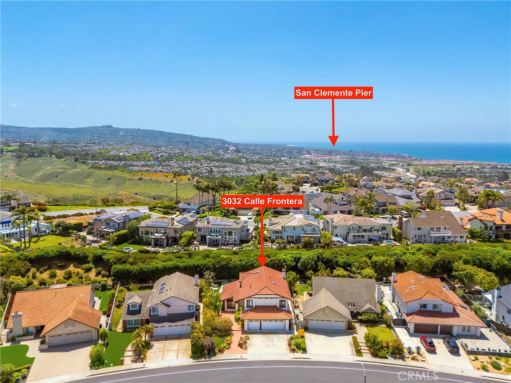 3032 Calle Frontera
