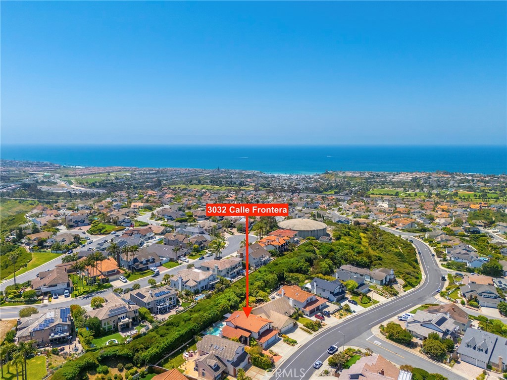3032 Calle Frontera