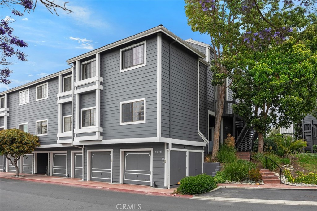 20092 Bayfront Lane 206