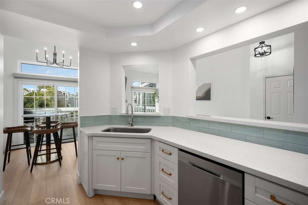 20092 Bayfront Lane 206