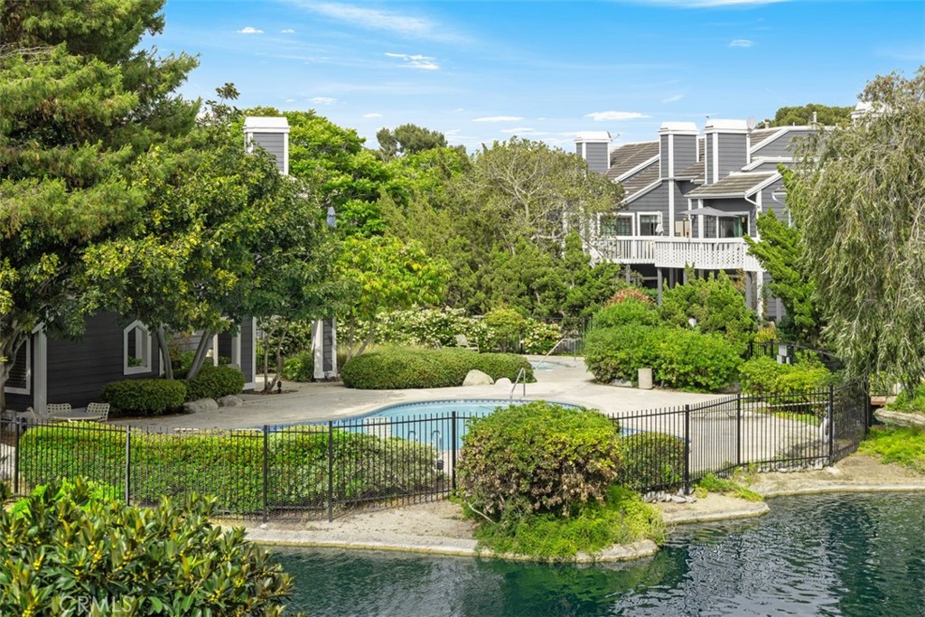 20092 Bayfront Lane 206