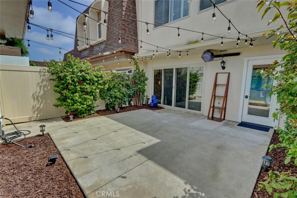 9852 Coral Cove Circle