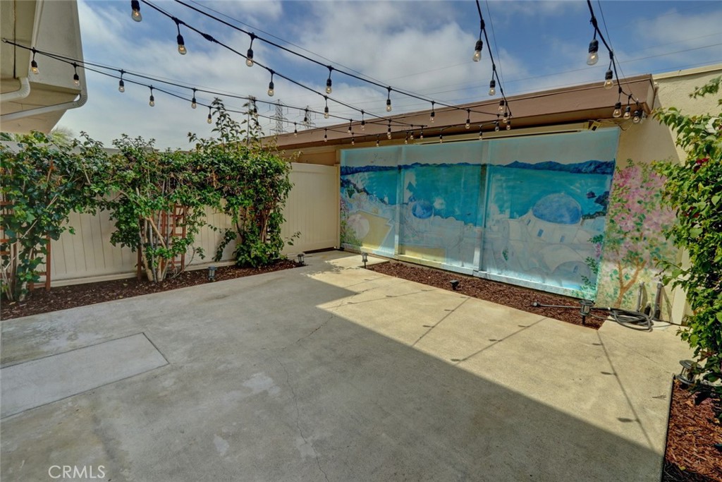 9852 Coral Cove Circle