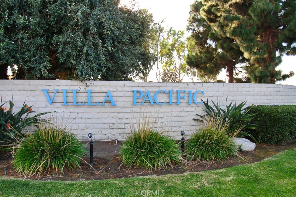 9852 Coral Cove Circle