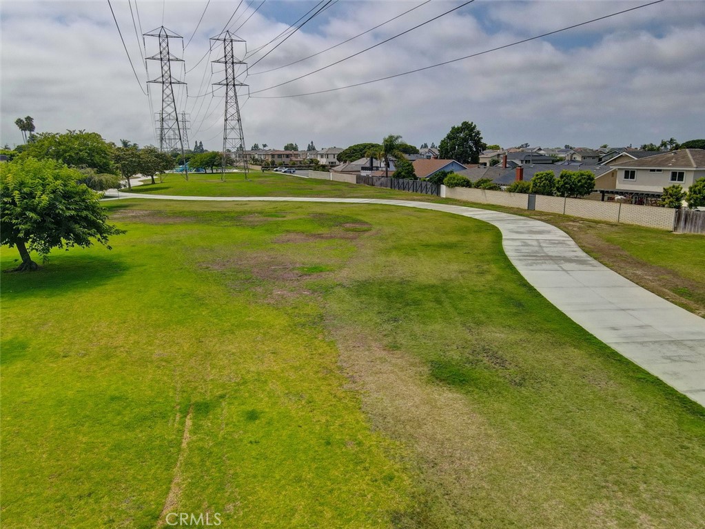 9852 Coral Cove Circle