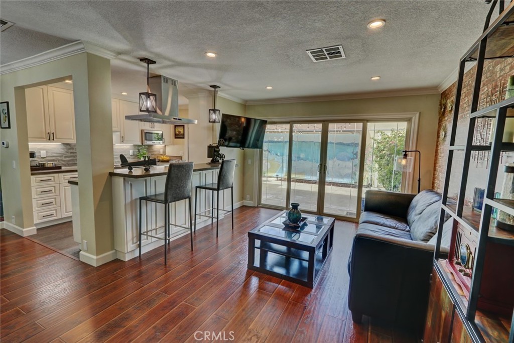 9852 Coral Cove Circle