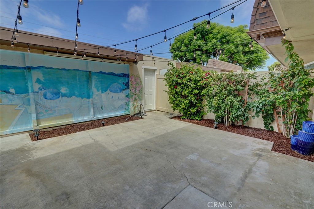 9852 Coral Cove Circle