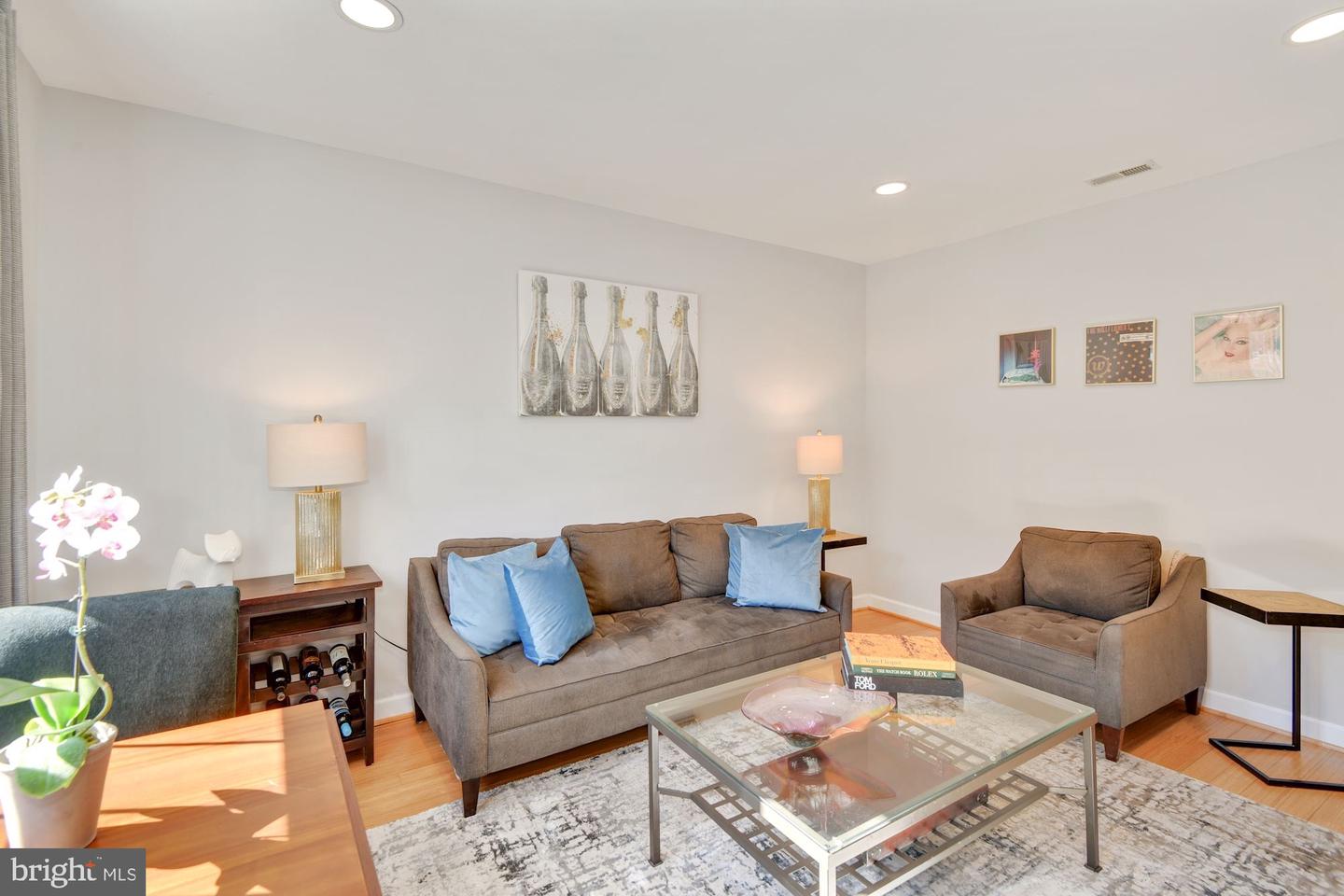 937 RANDOLPH STREET NW Unit: 1