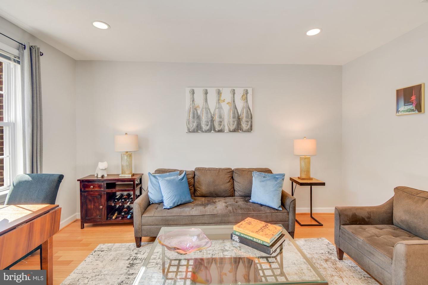 937 RANDOLPH STREET NW Unit: 1