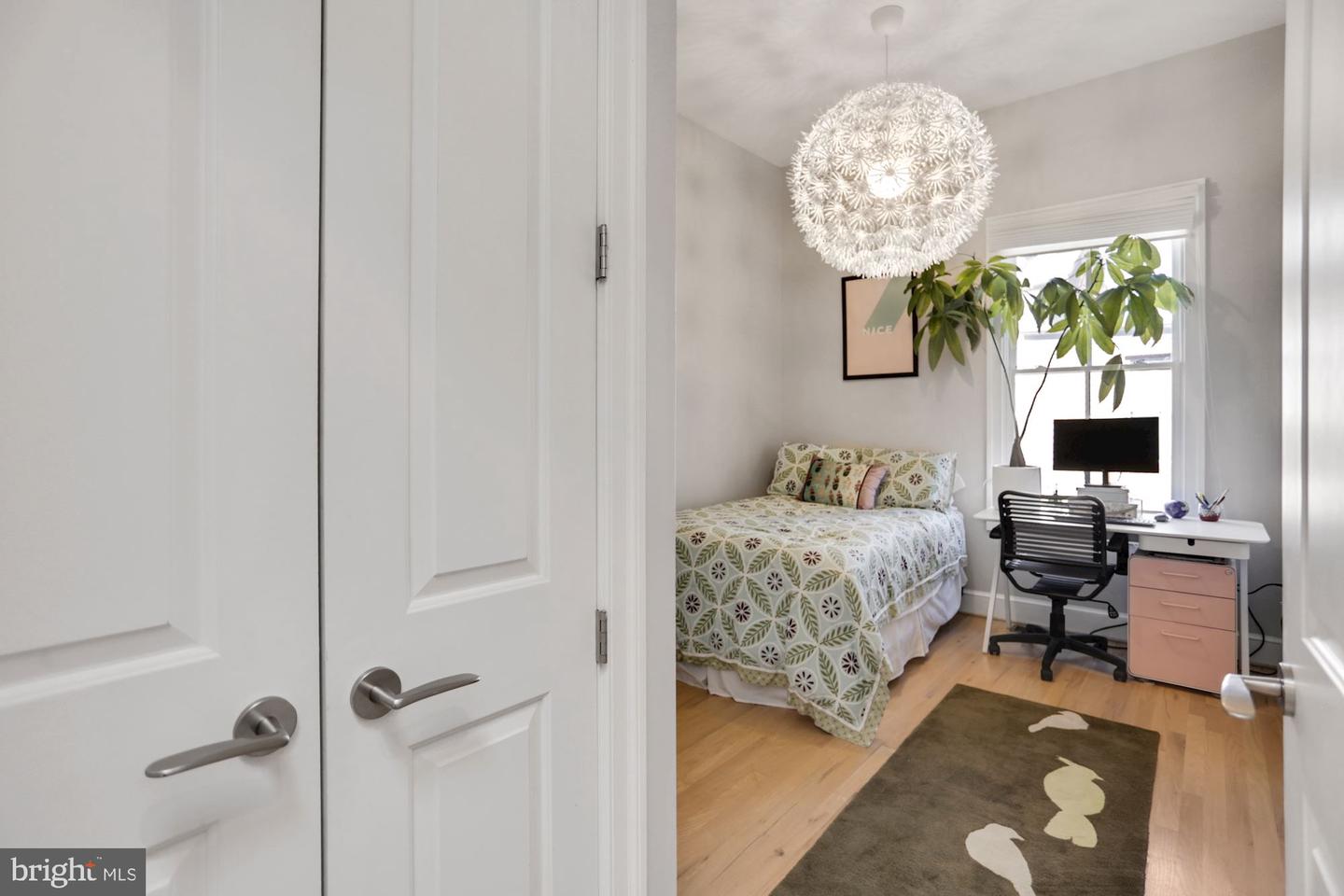 444 M STREET NW Unit: 8