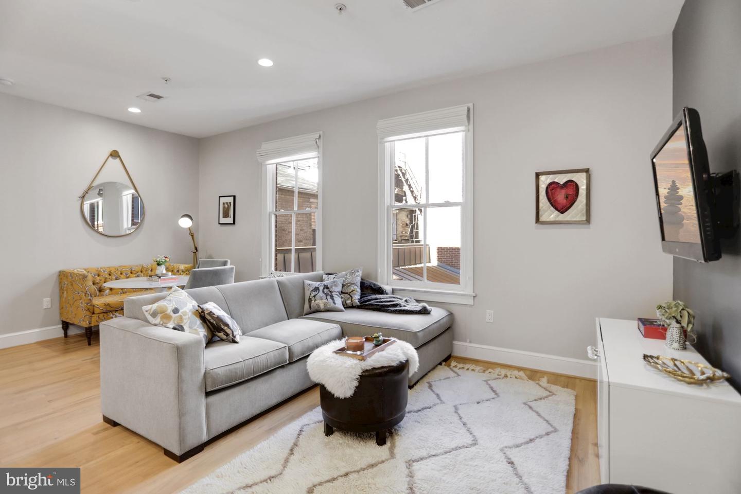 444 M STREET NW Unit: 8
