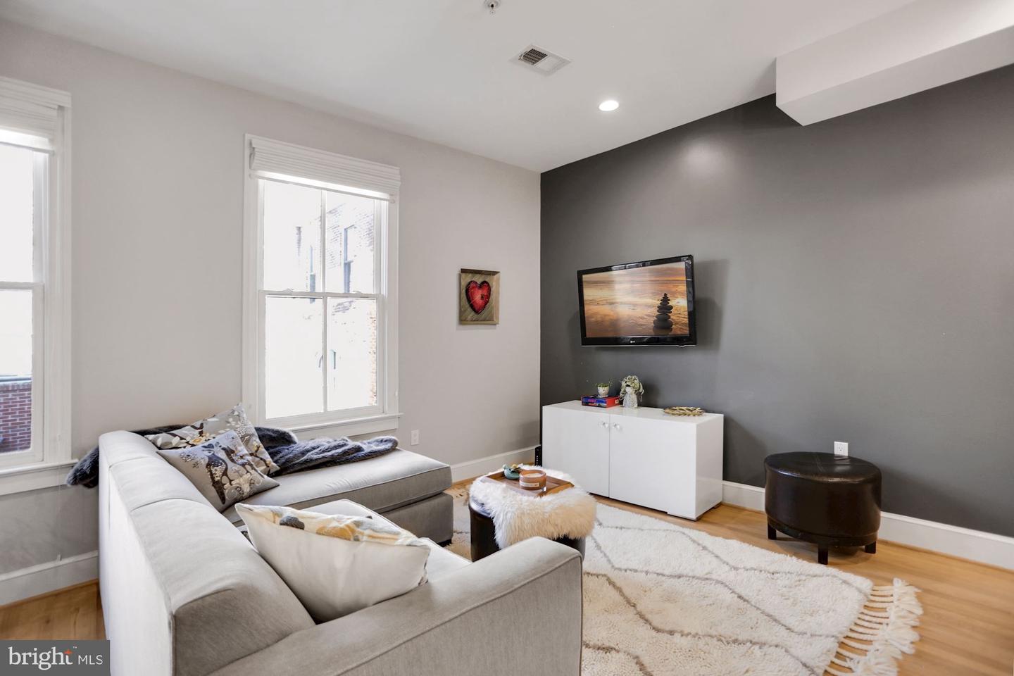 444 M STREET NW Unit: 8