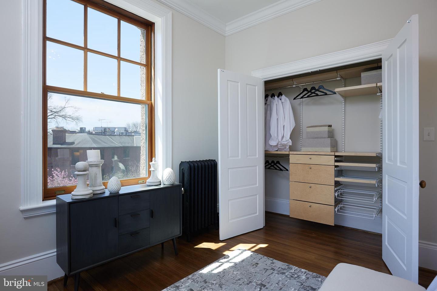 2853 ONTARIO ROAD NW Unit: 323