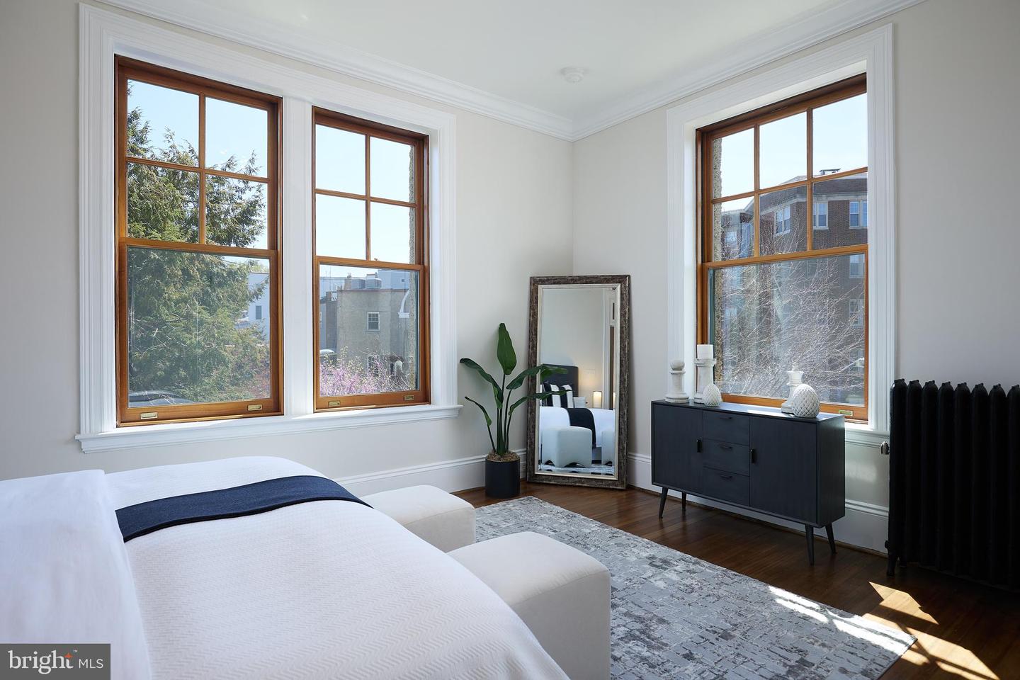 2853 ONTARIO ROAD NW Unit: 323