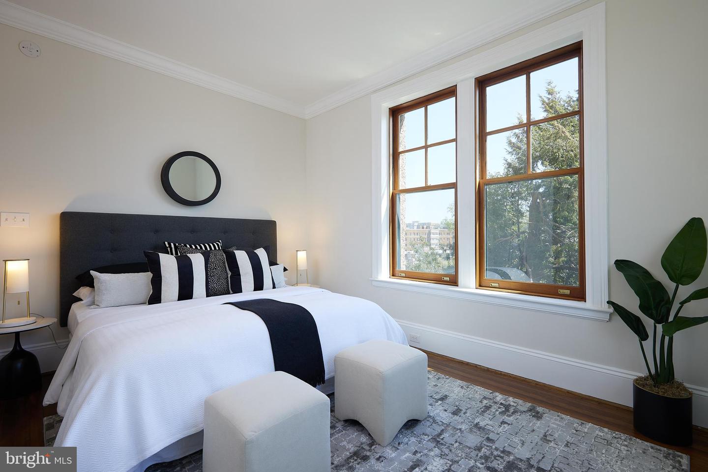 2853 ONTARIO ROAD NW Unit: 323