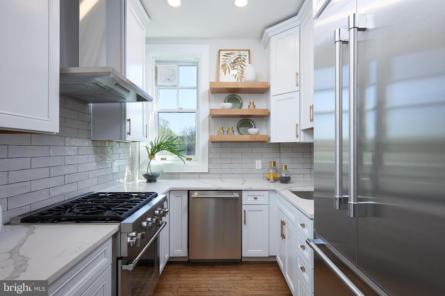 2853 ONTARIO ROAD NW Unit: 323