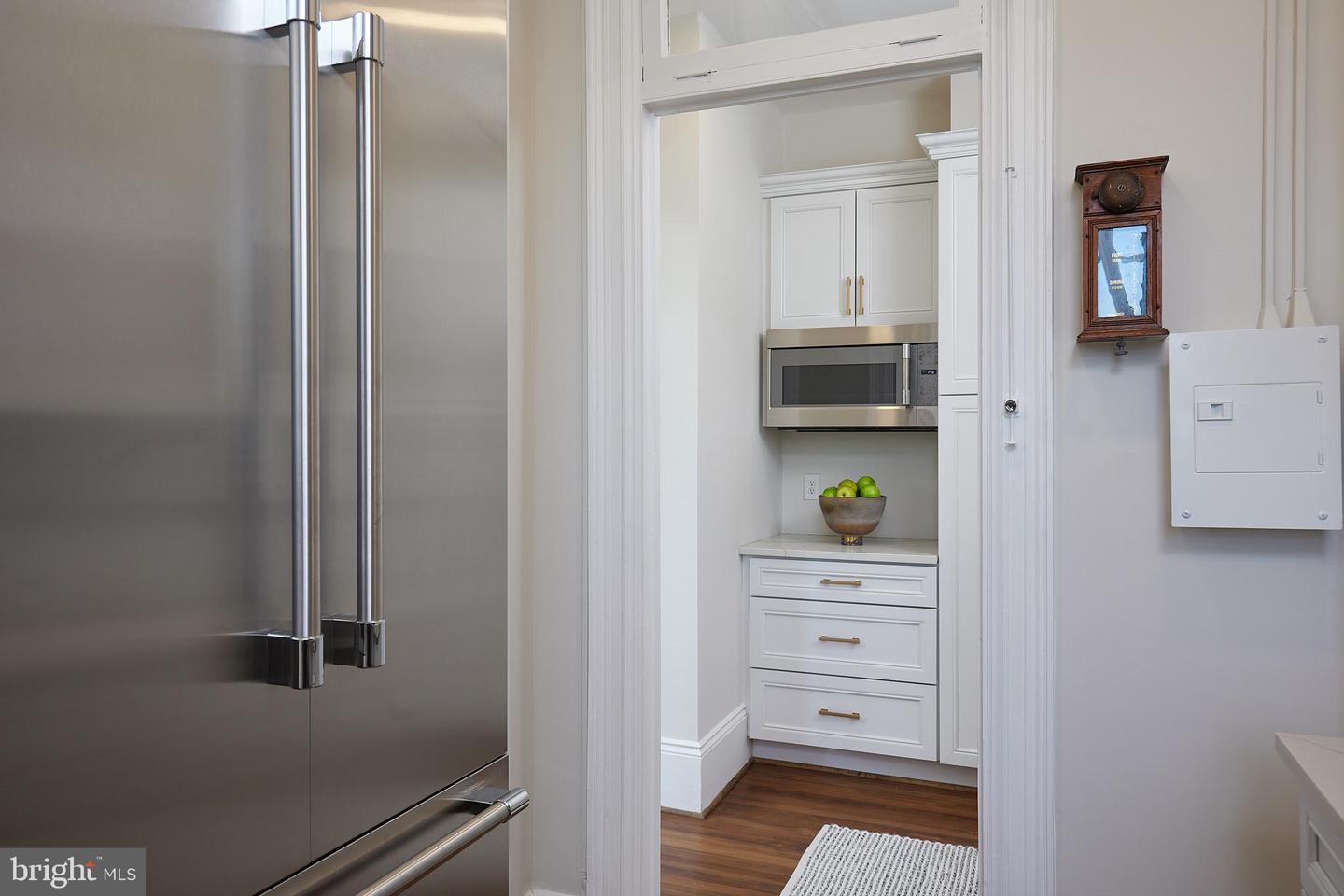 2853 ONTARIO ROAD NW Unit: 323