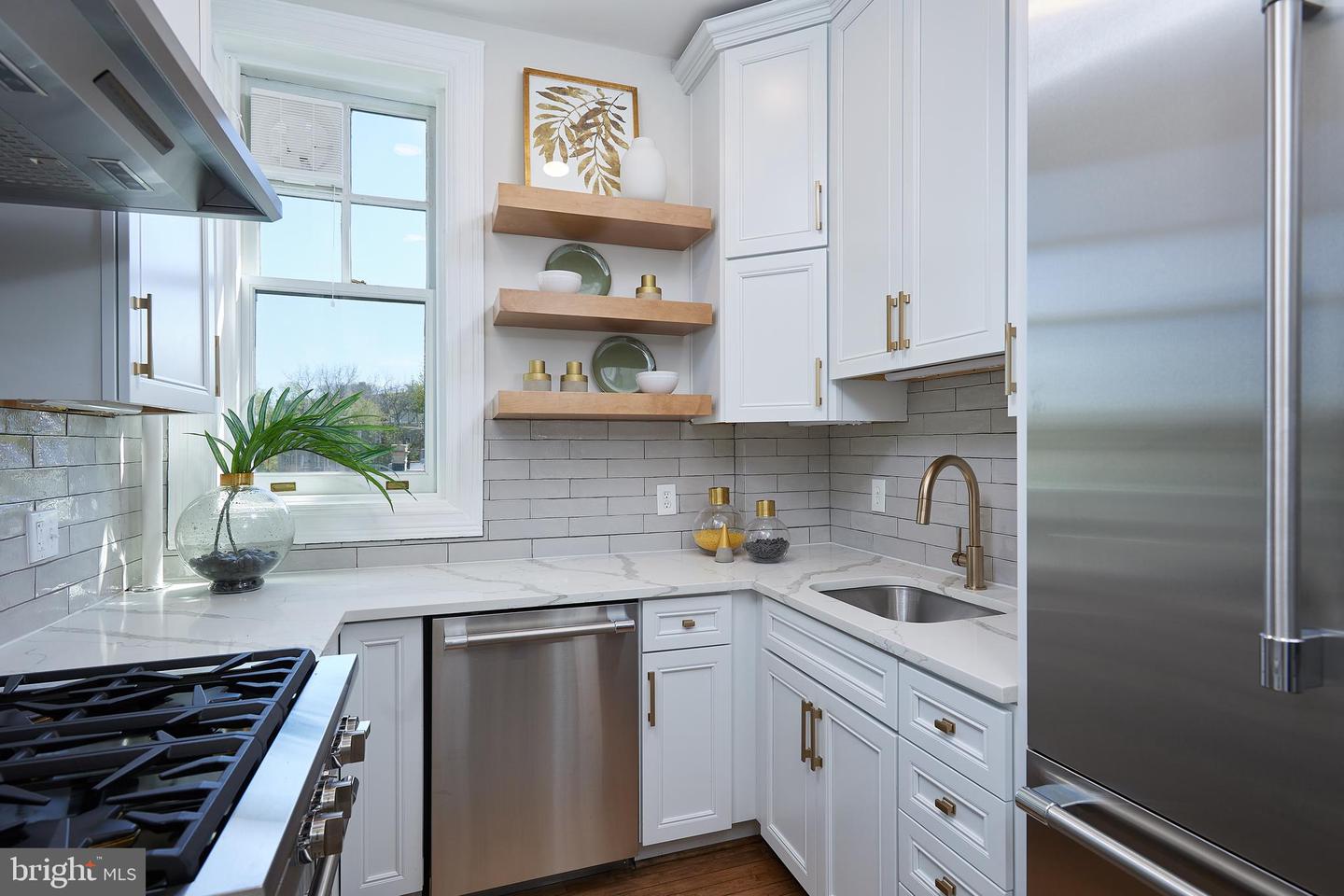 2853 ONTARIO ROAD NW Unit: 323