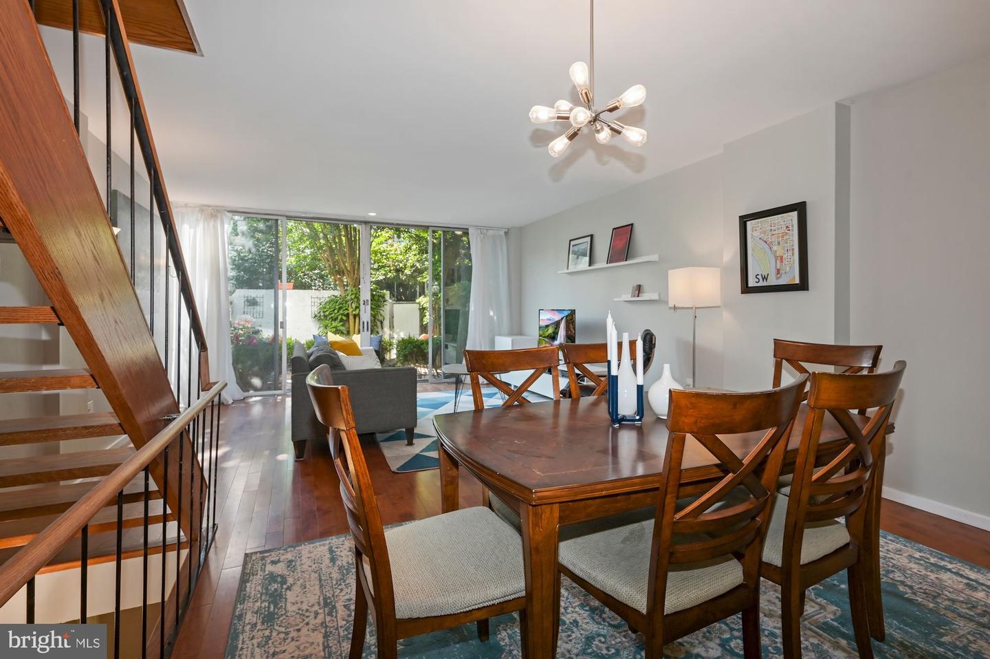 1308 4TH STREET SW