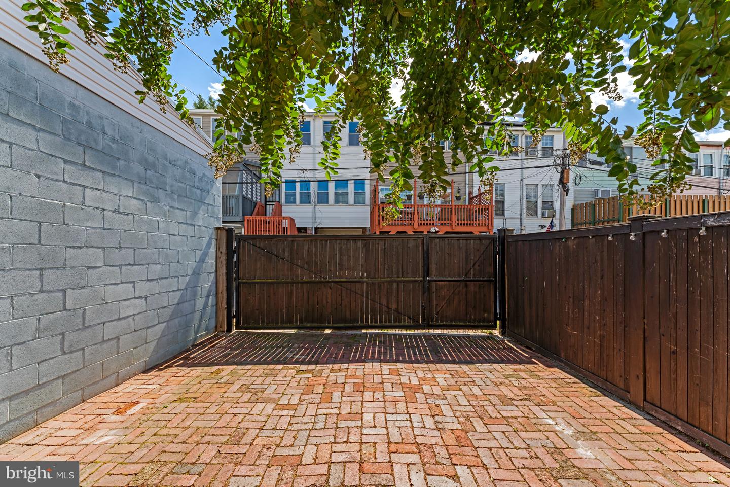 1226 QUINCY STREET NW