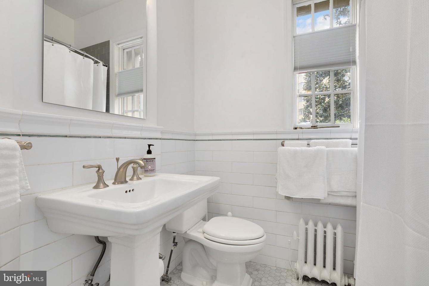 1901 WYOMING AVENUE NW Unit: 12