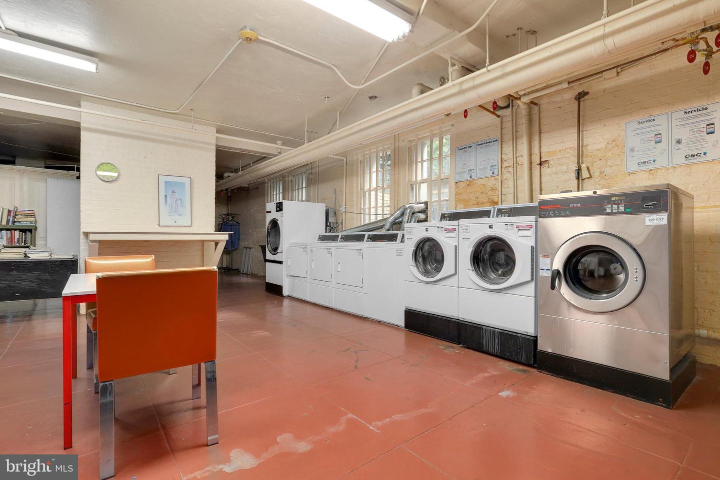 1901 WYOMING AVENUE NW Unit: 12