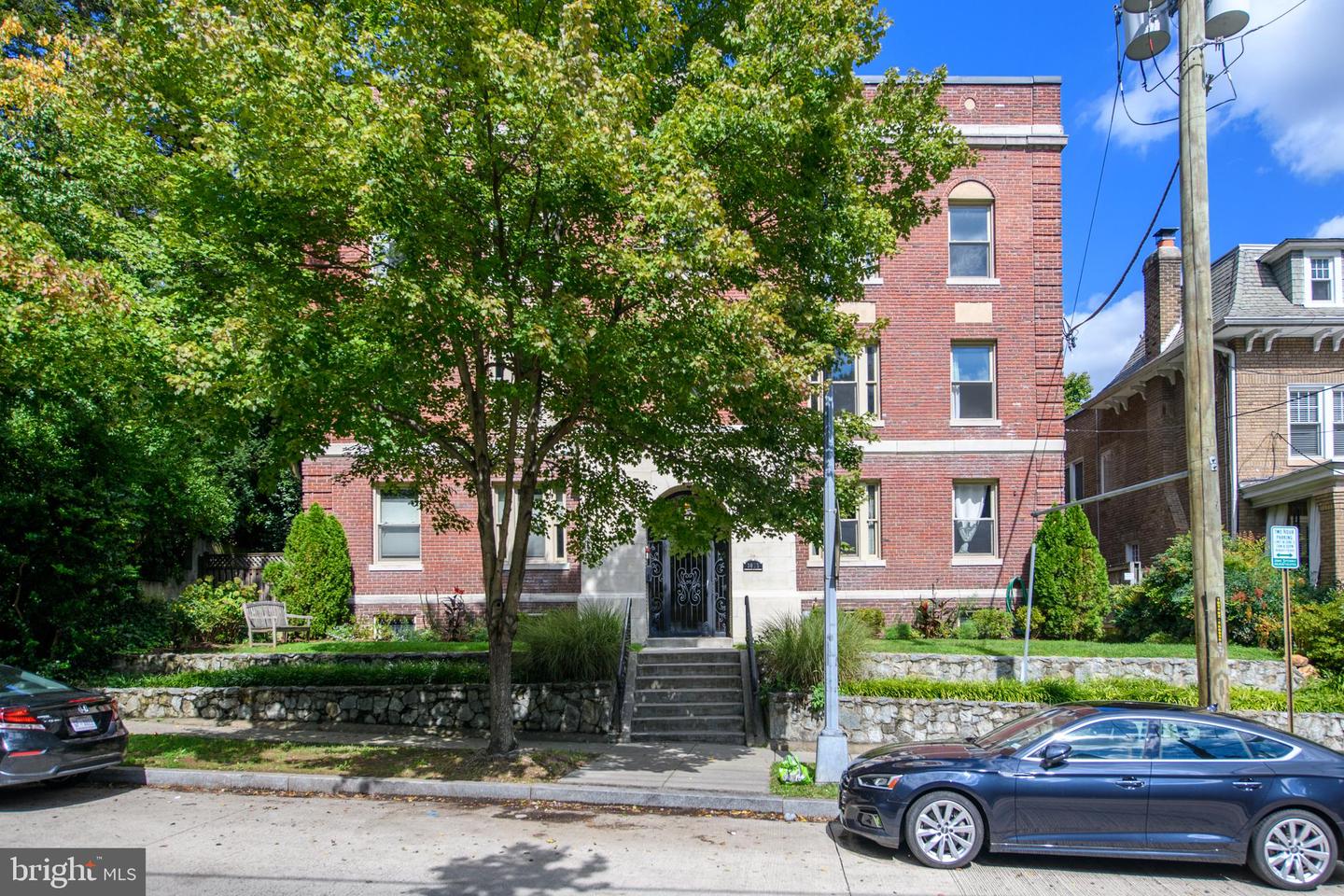 3025 PORTER STREET NW Unit: 23