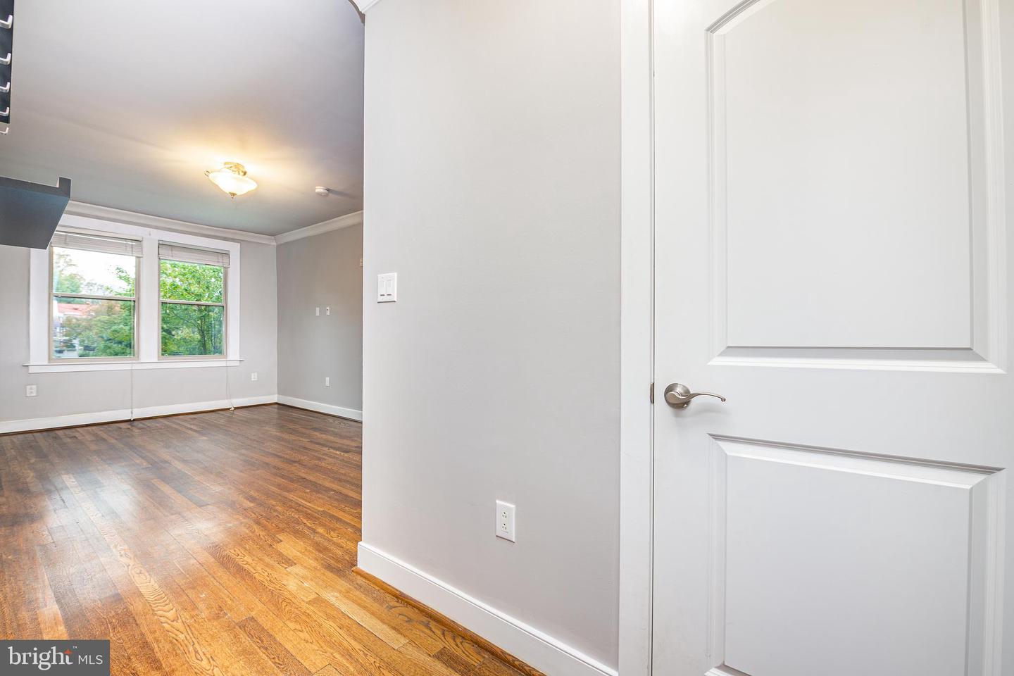 3025 PORTER STREET NW Unit: 23