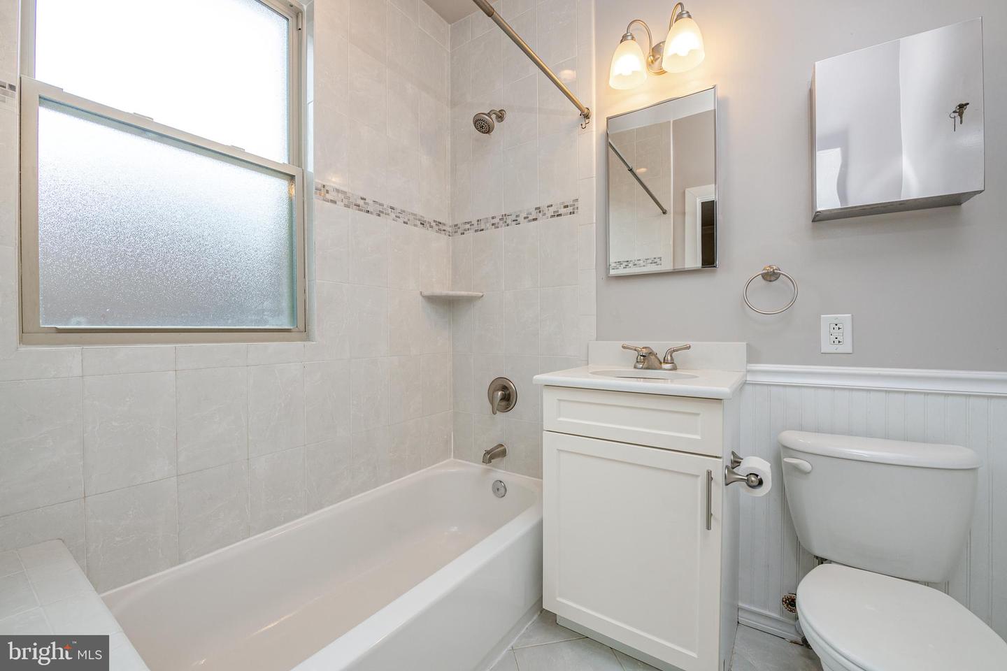 3025 PORTER STREET NW Unit: 23