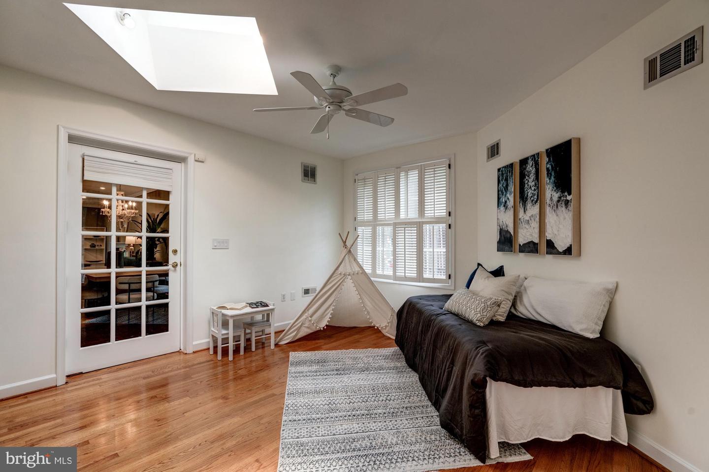 1631 HARVARD STREET NW