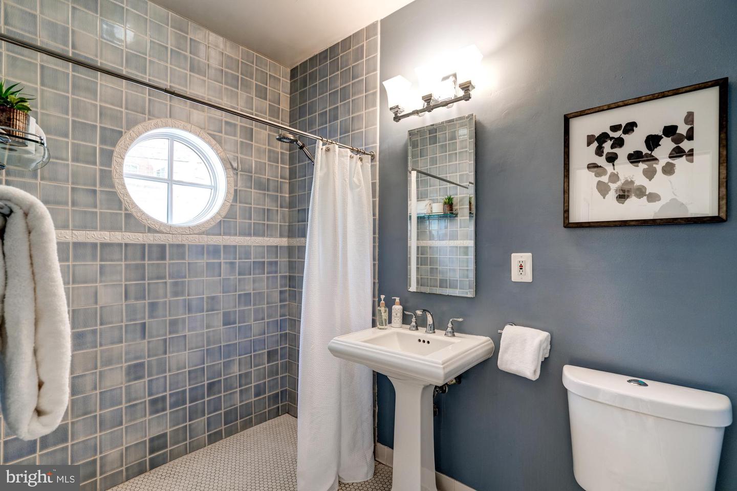 1631 HARVARD STREET NW