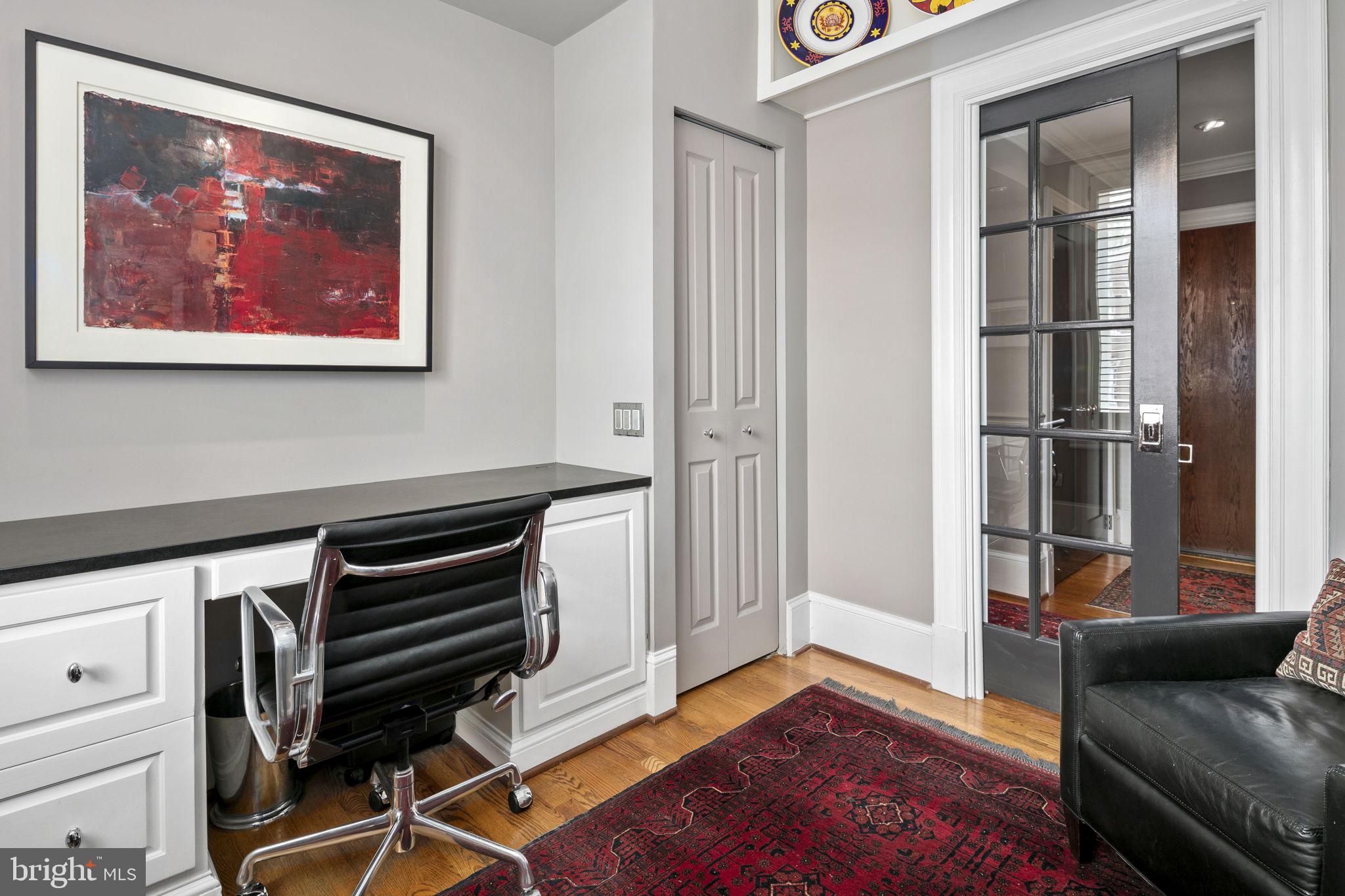 1721 21st STREET NW Unit: 204
