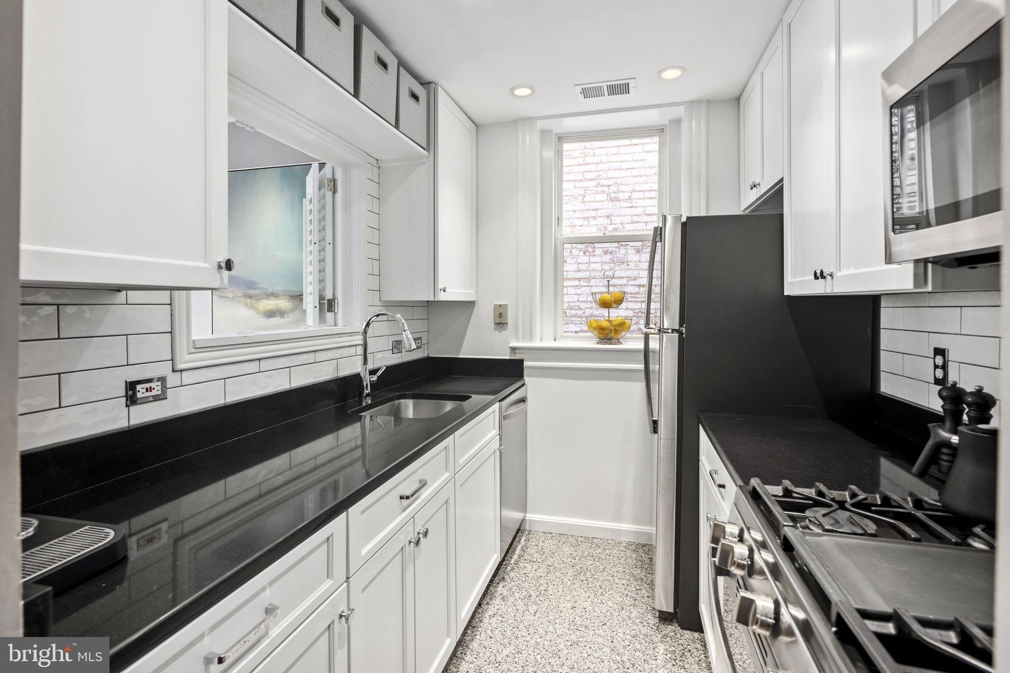 1721 21st STREET NW Unit: 204