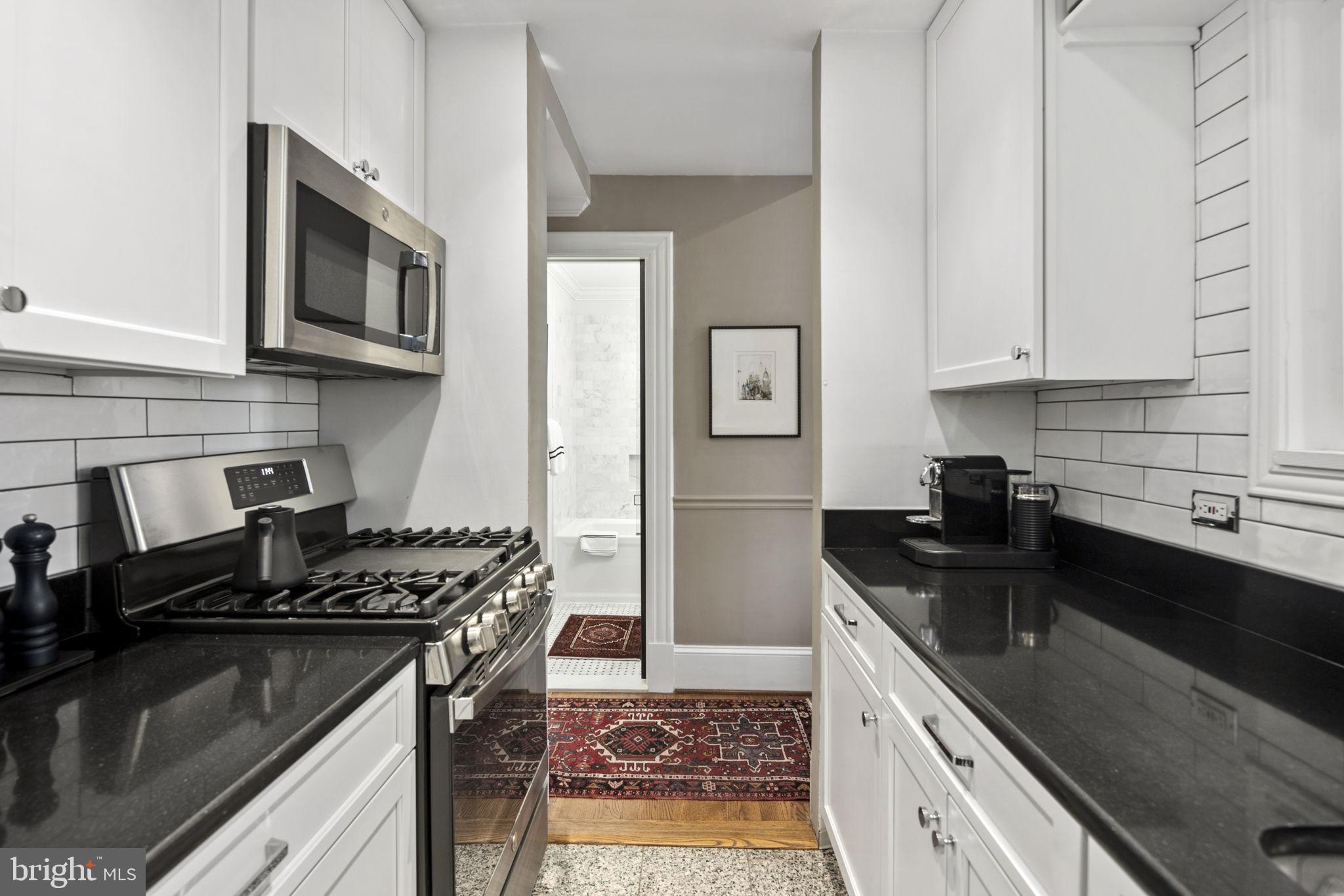 1721 21st STREET NW Unit: 204