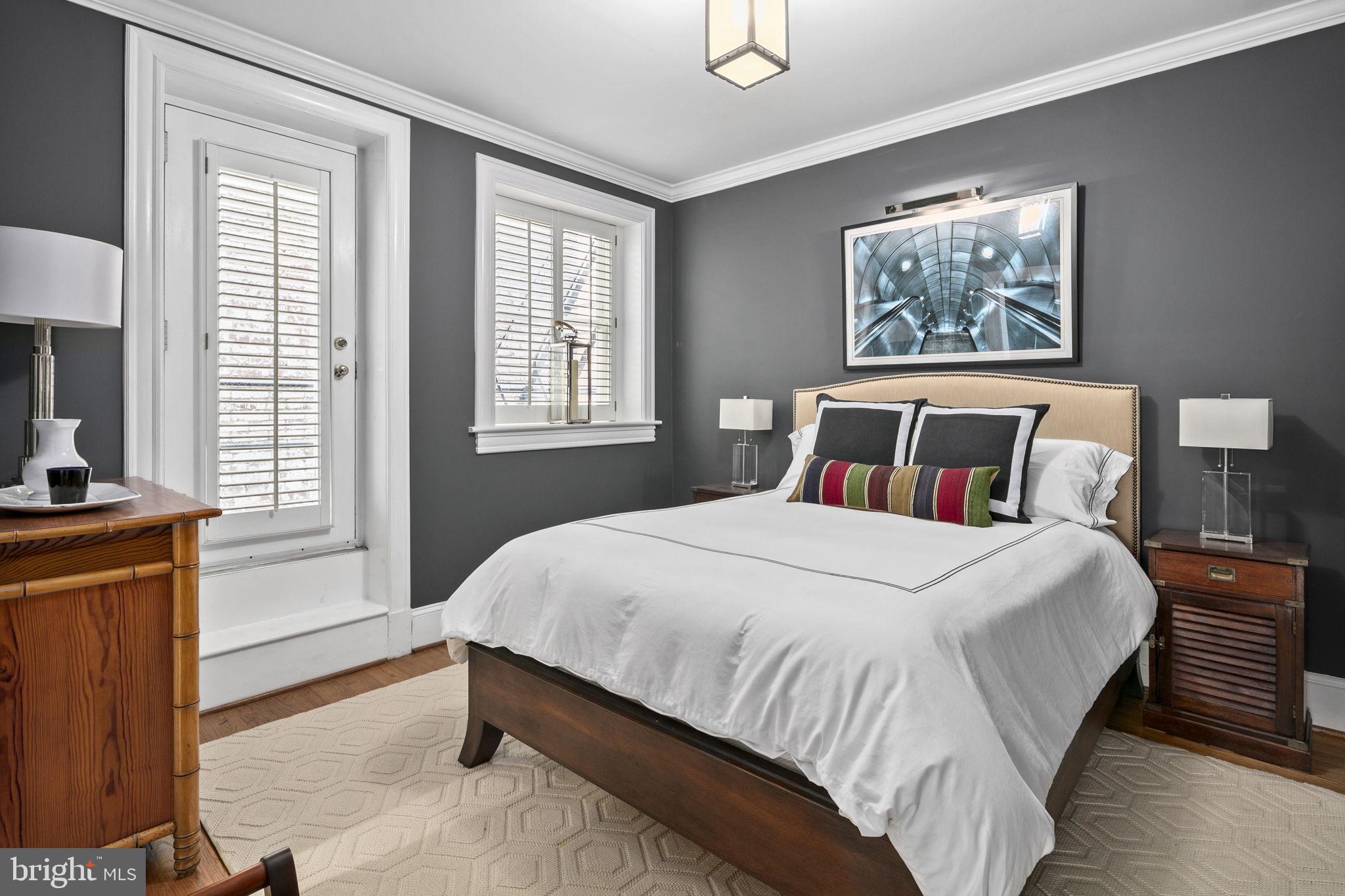 1721 21st STREET NW Unit: 204