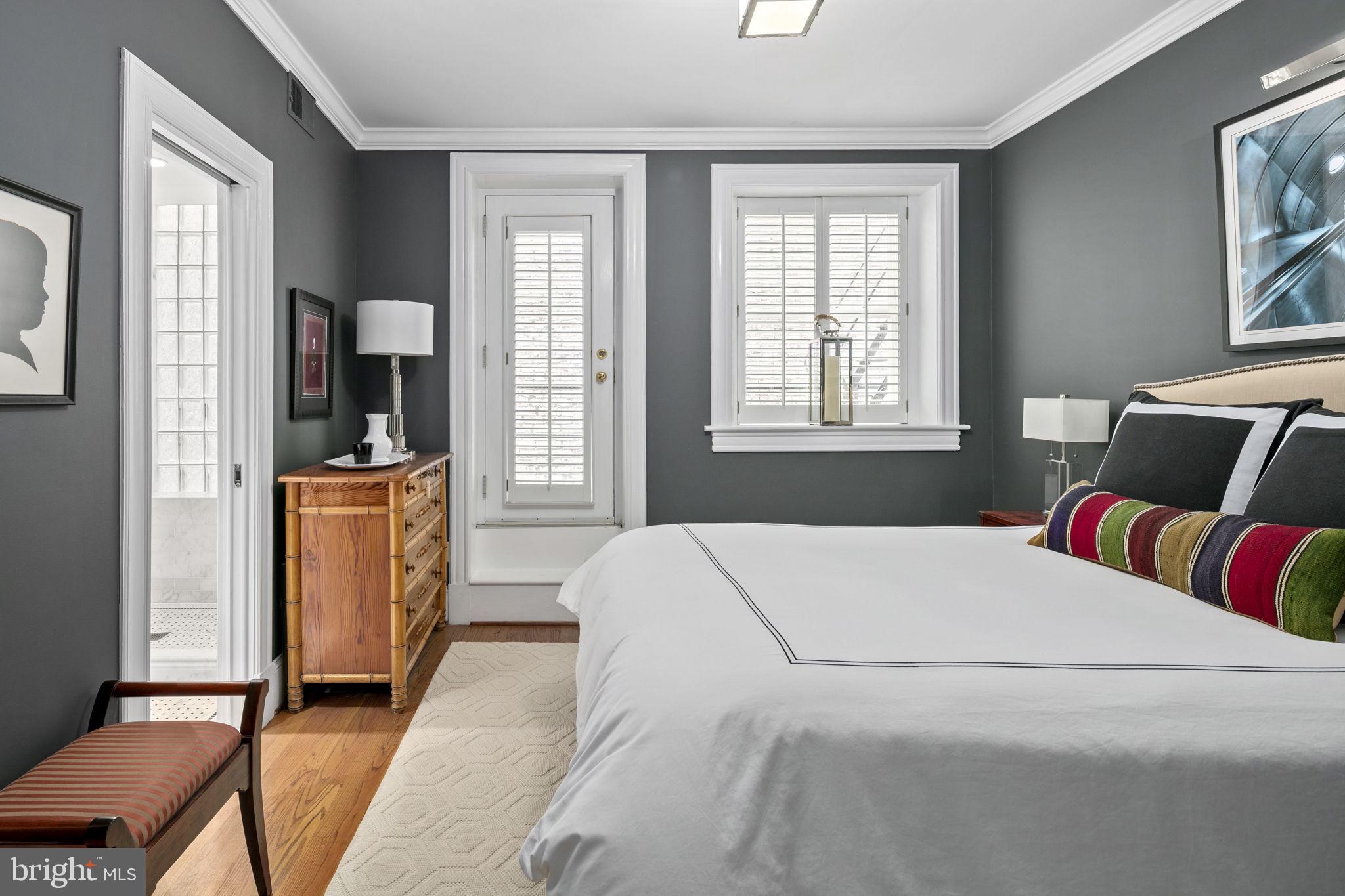 1721 21st STREET NW Unit: 204