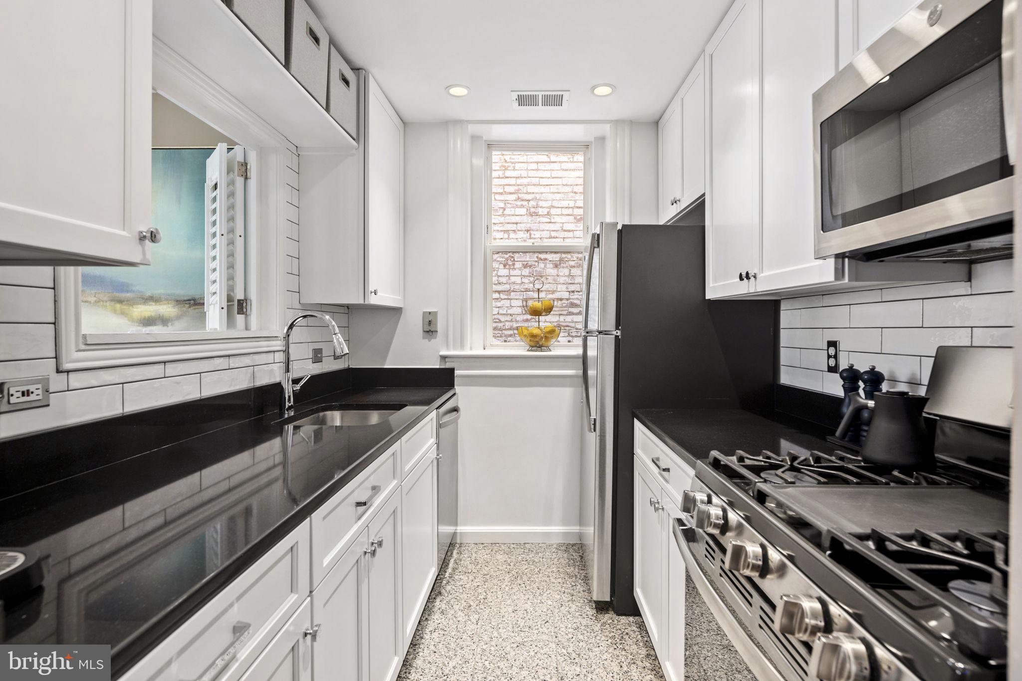 1721 21st STREET NW Unit: 204