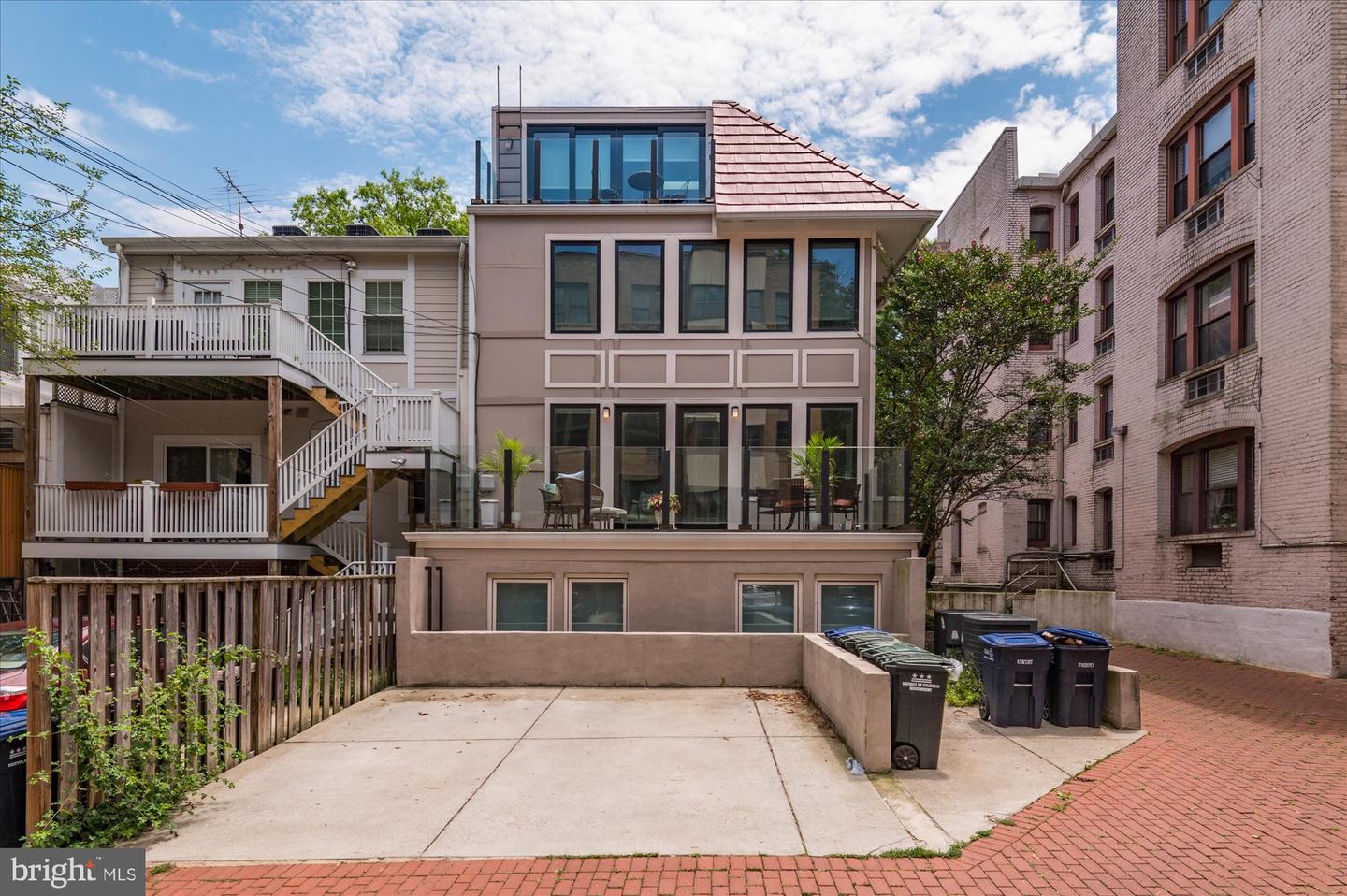 2312 ASHMEAD PLACE NW Unit: 2