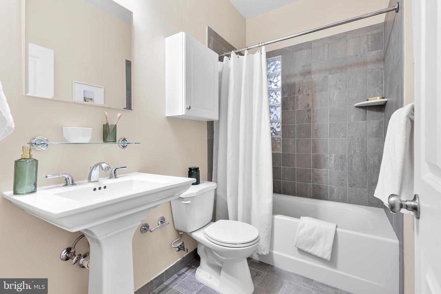 1701 16TH STREET NW Unit: 146