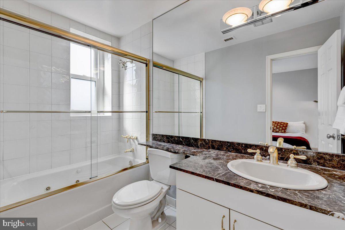 1735 NEW HAMPSHIRE AVENUE NW Unit: 401