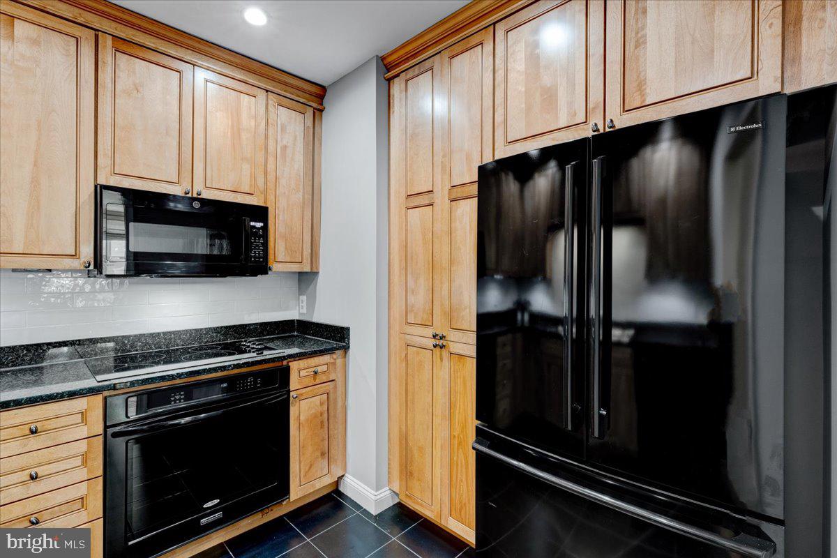 1735 NEW HAMPSHIRE AVENUE NW Unit: 401