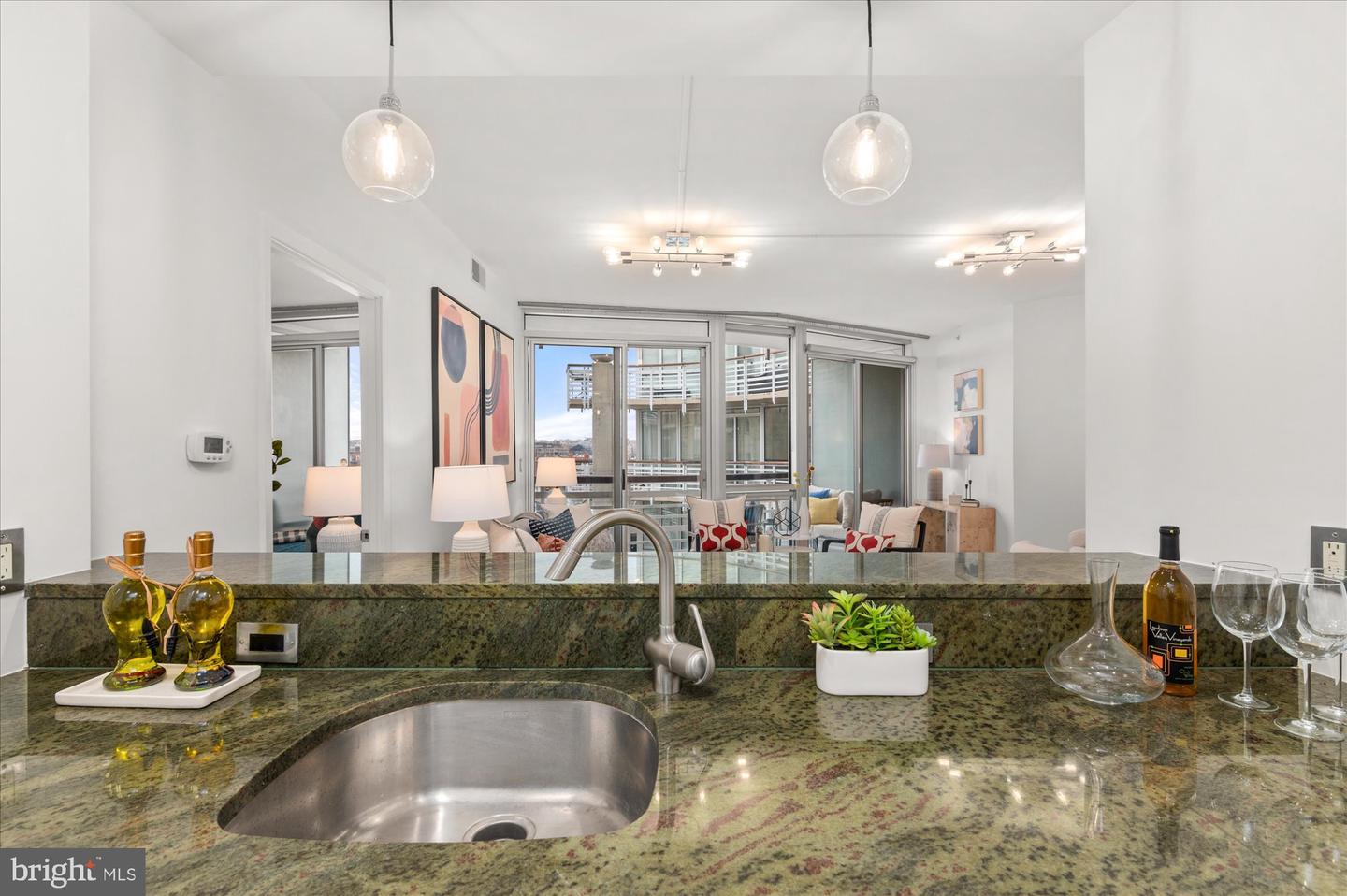 1300 13th STREET NW Unit: 807