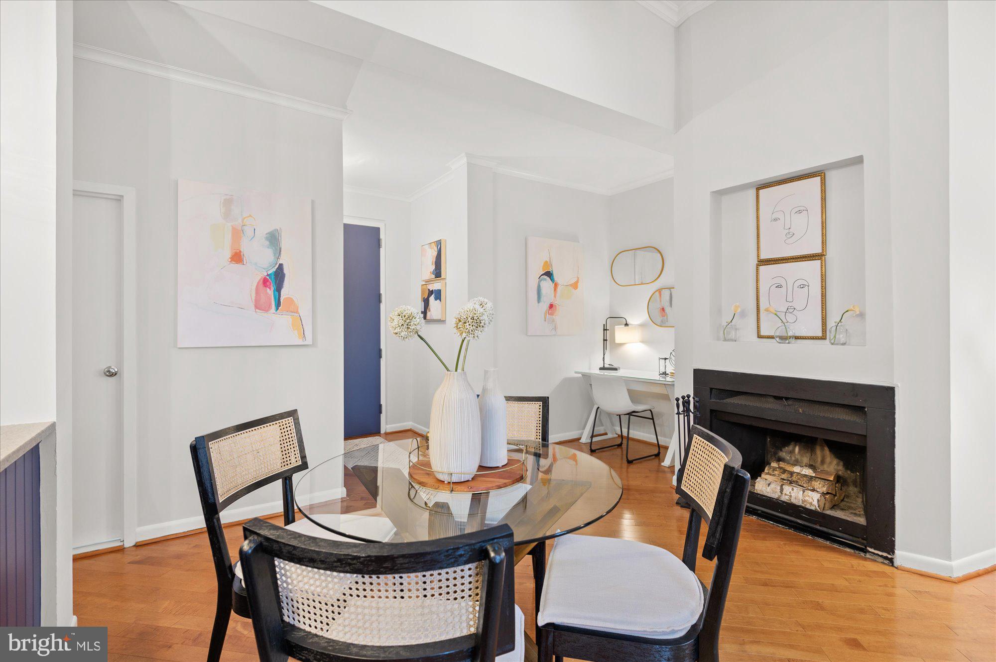 2123 California STREET NW Unit: PH-G5