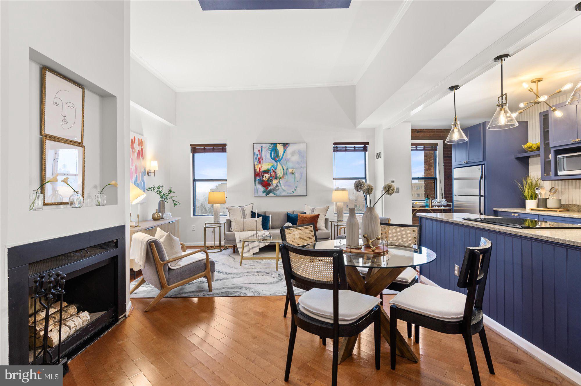 2123 California STREET NW Unit: PH-G5