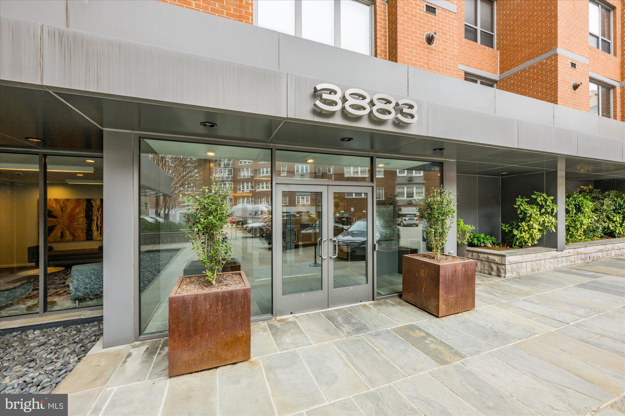 3883 Connecticut Ave NW #208